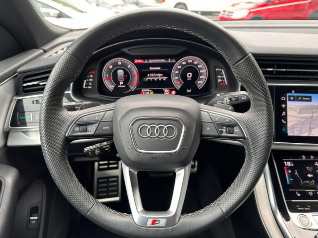 AUDI Q8 usata, con Sistema di navigazione