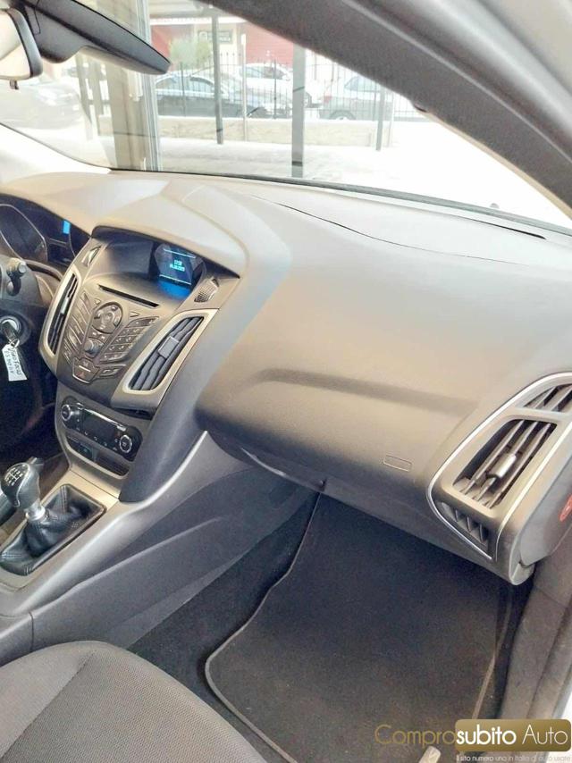 FORD Focus usata 23