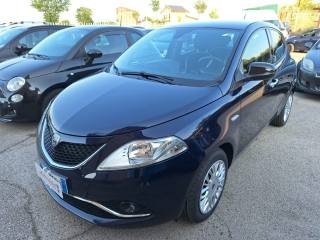 LANCIA Ypsilon usata, con Airbag