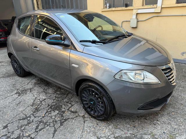 LANCIA Ypsilon usata, con ABS