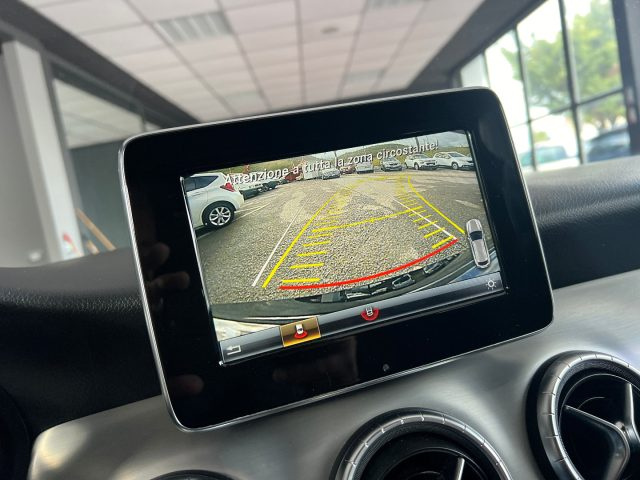 MERCEDES-BENZ CLA 200 usata, con Boardcomputer