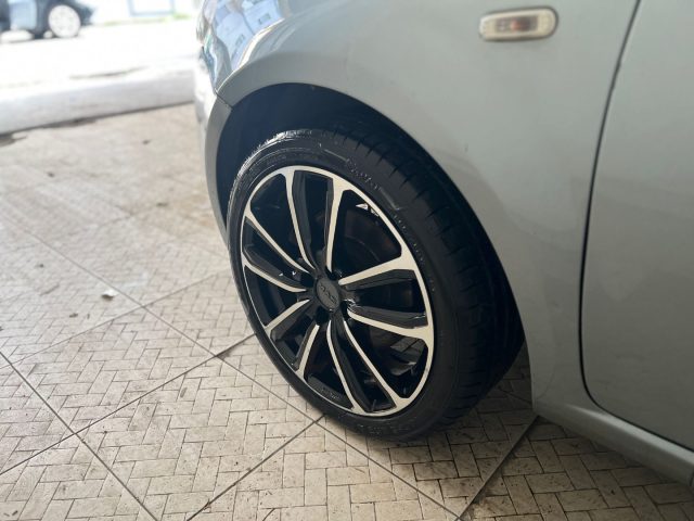 FIAT Punto Evo usata, con Climatizzatore