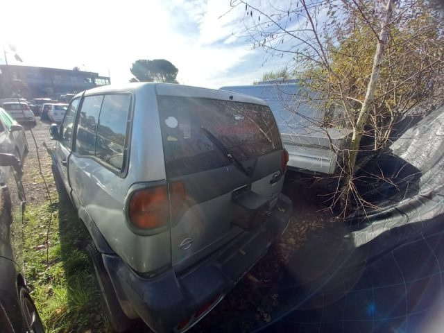 NISSAN Terrano usata 6