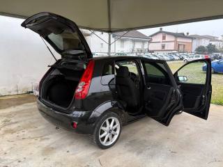 FORD Fiesta usata 41