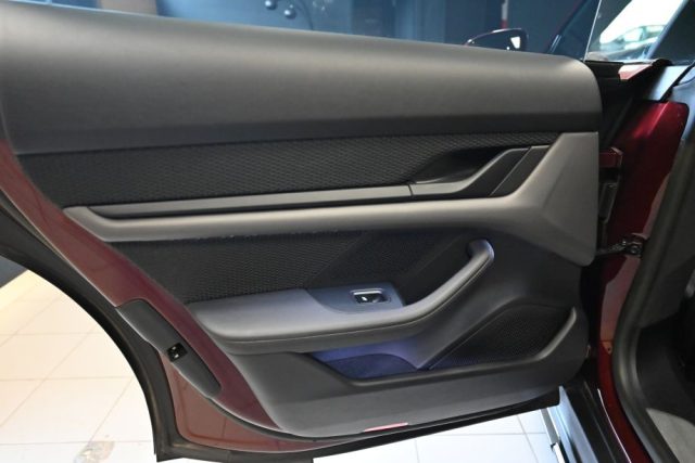 PORSCHE Taycan usata 144