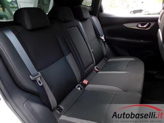 NISSAN Qashqai usata, con Trazione integrale