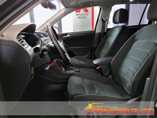 VOLKSWAGEN Tiguan usata, con Airbag