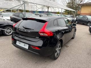 VOLVO V40 usata, con Airbag laterali