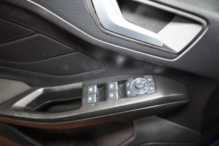 FORD Focus usata, con Fari LED