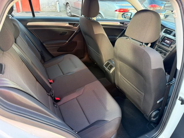 VOLKSWAGEN Golf usata, con ESP