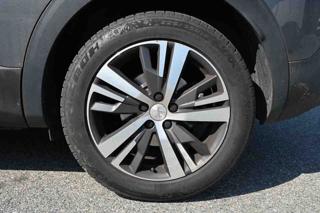 PEUGEOT 3008 usata, con Climatizzatore