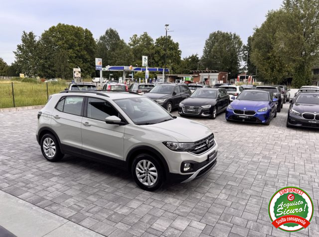 VOLKSWAGEN T-Cross usata, con Autoradio