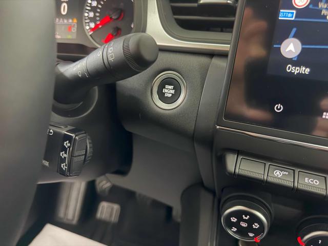 RENAULT Captur usata, con Volante multifunzione