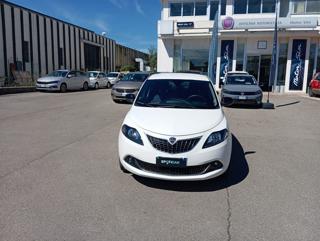 LANCIA Ypsilon usata, con Airbag