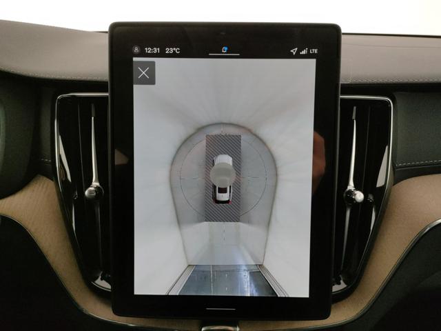 VOLVO XC60 usata, con Sedile posteriore sdoppiato