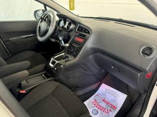 PEUGEOT 5008 usata, con Airbag testa