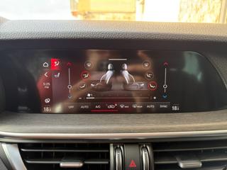 ALFA ROMEO Stelvio usata, con Volante in pelle