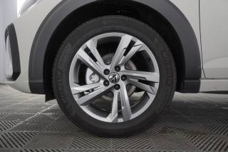 VOLKSWAGEN Taigo usata 15