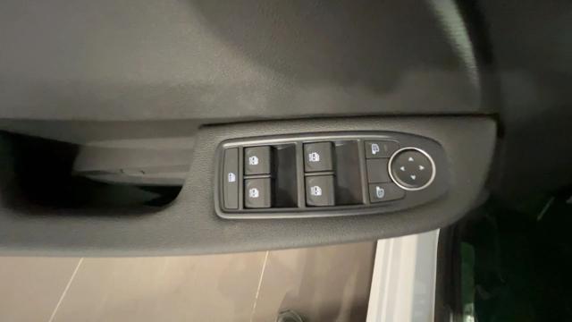 RENAULT Clio usata, con Lettore CD