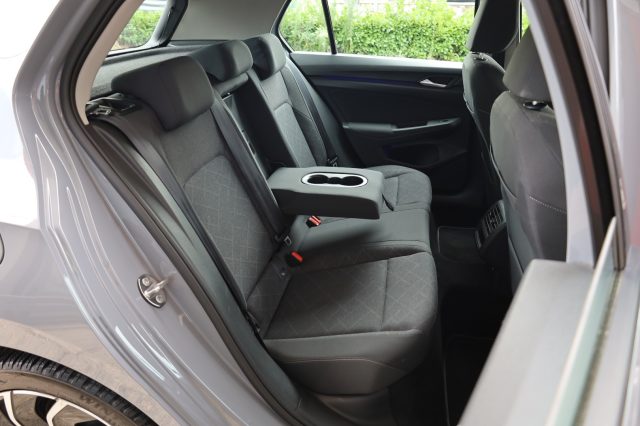 VOLKSWAGEN Golf usata, con ESP