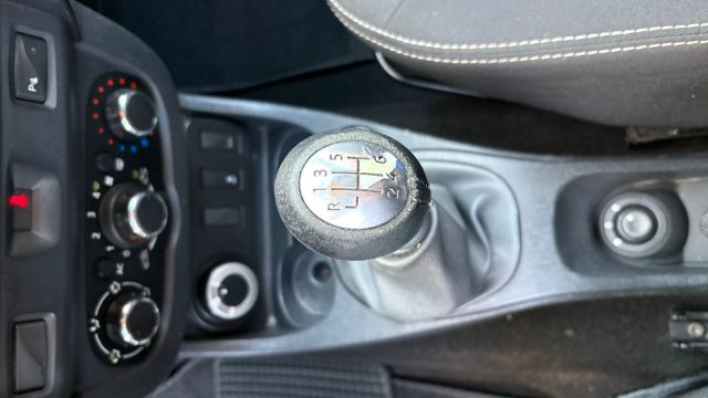 DACIA Duster usata 12