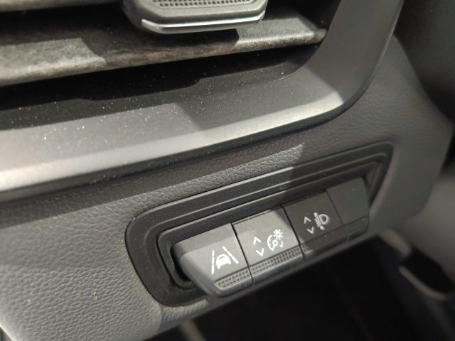 RENAULT Clio usata, con Sistema di navigazione
