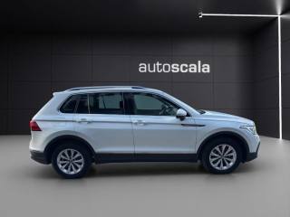 VOLKSWAGEN Tiguan usata, con Cerchi in lega