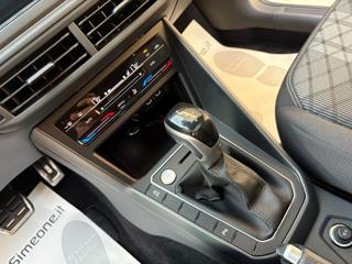 VOLKSWAGEN Taigo usata, con Leve al volante