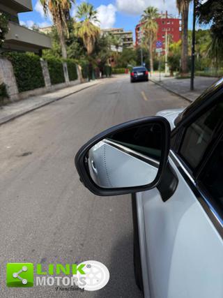 RENAULT Captur usata, con Airbag testa