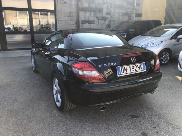 MERCEDES-BENZ SLK 200 usata, con Climatizzatore