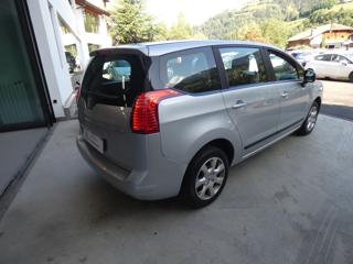 PEUGEOT 5008 usata, con Alzacristalli elettrici