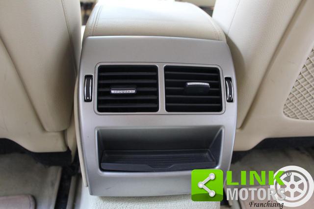 JAGUAR XF usata, con Sedile posteriore sdoppiato