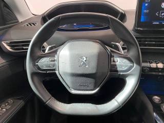PEUGEOT 5008 usata, con Cerchi in lega