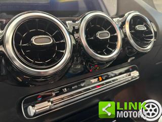MERCEDES-BENZ GLA 200 usata, con USB