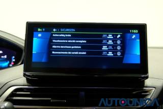 PEUGEOT 3008 usata, con Volante multifunzione
