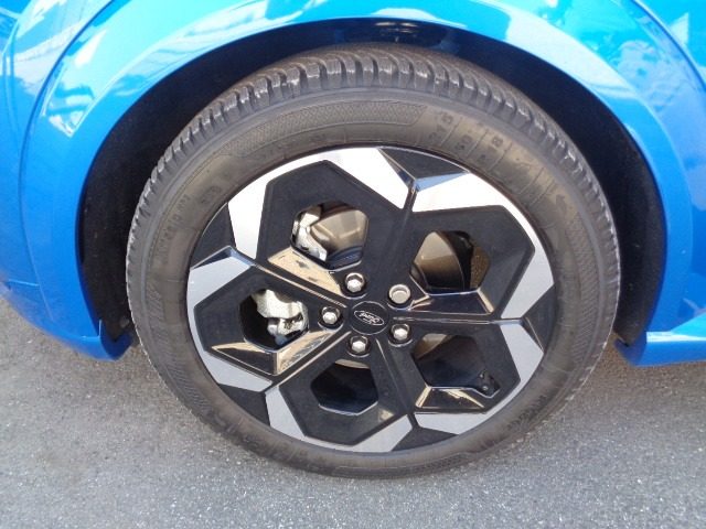 FORD Puma usata, con Fari LED