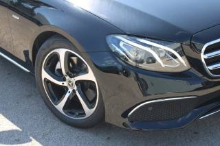 MERCEDES-BENZ E 220 usata, con Airbag Passeggero