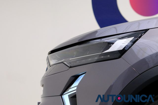 RENAULT Captur usata, con Touch screen