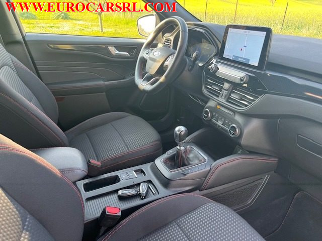 FORD Kuga usata, con Sensori di parcheggio anteriori