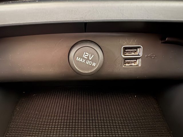 VOLVO XC40 usata 89