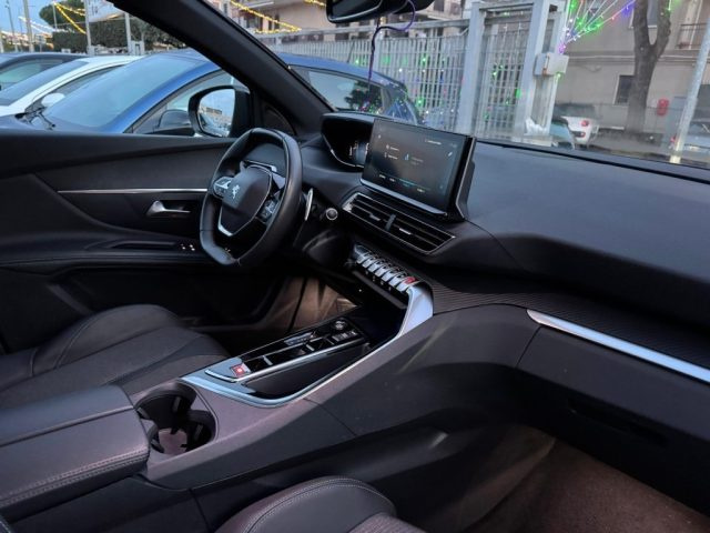 PEUGEOT 3008 usata, con Sistema di navigazione