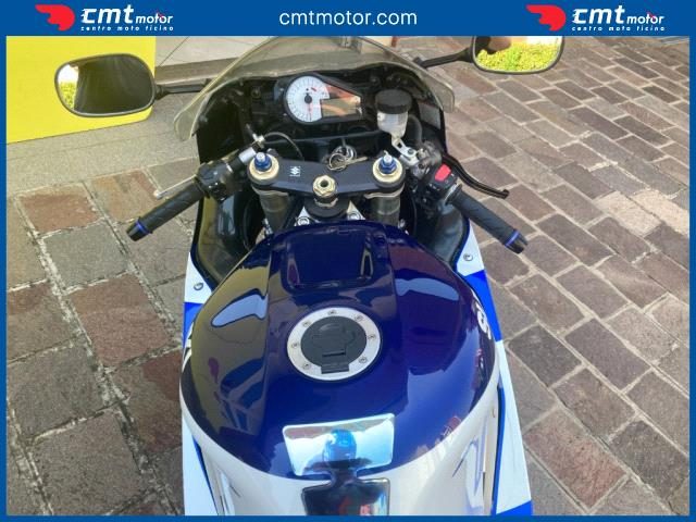 SUZUKI GSX R 750 usata 10