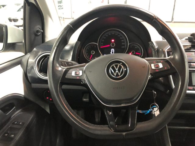 VOLKSWAGEN up! usata, con Servosterzo