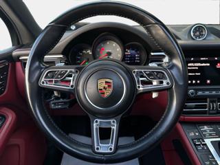 PORSCHE Macan usata, con Boardcomputer