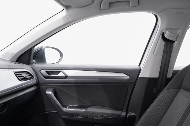 VOLKSWAGEN T-Roc usata, con Sensore di luce