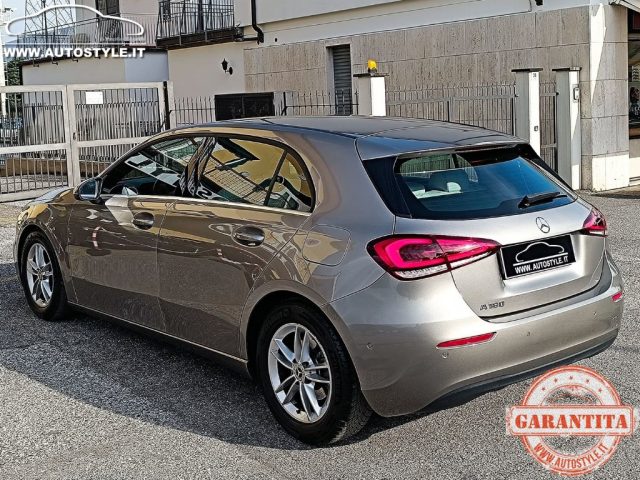 MERCEDES-BENZ A 180 usata, con Sistema di chiamata d