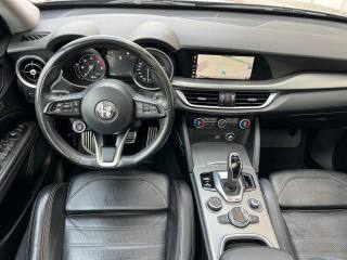 ALFA ROMEO Stelvio usata, con Alzacristalli elettrici