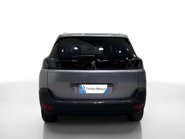 PEUGEOT 5008 usata, con Autoradio digitale