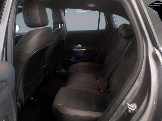 MERCEDES-BENZ GLA 200 usata 16