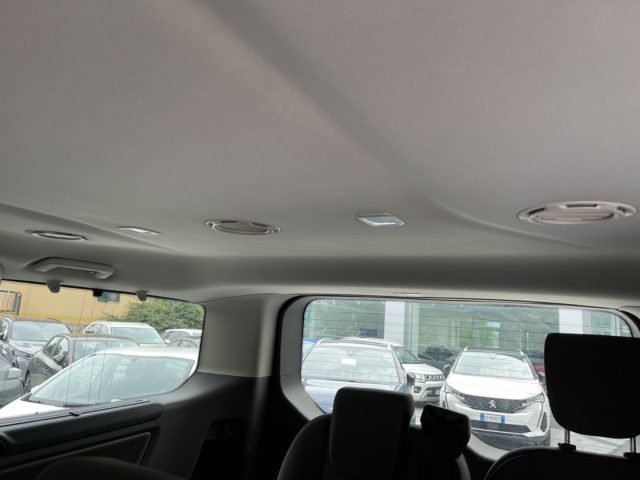 FORD Tourneo Custom usata, con Controllo automatico clima